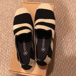 New in box Vivaia loafers